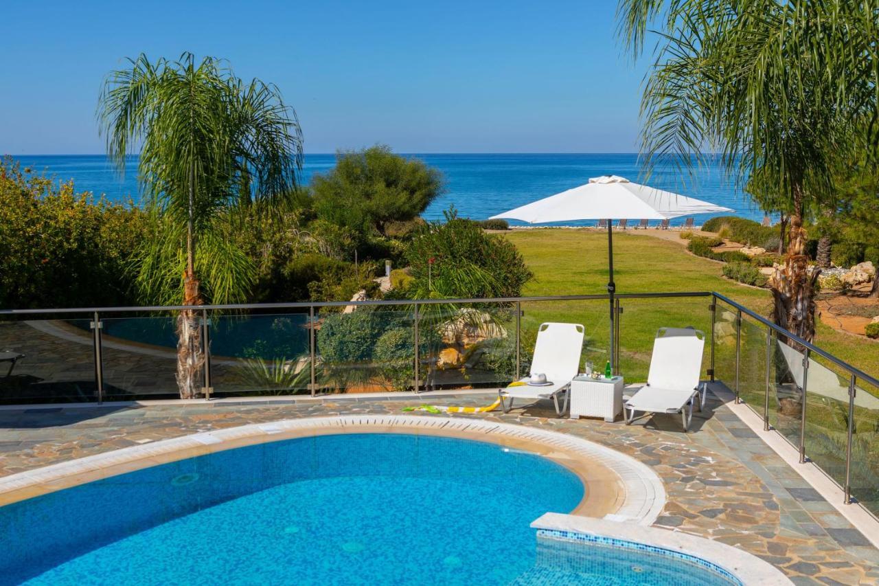 Villa Pandora Beach Front Luxury