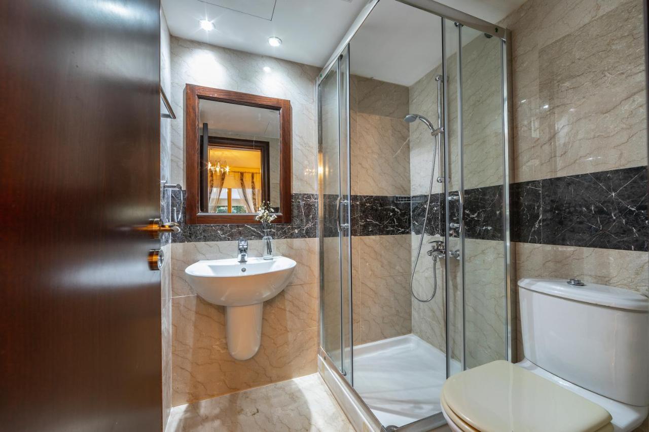 Pandora Beach Front Luxury * Paphos