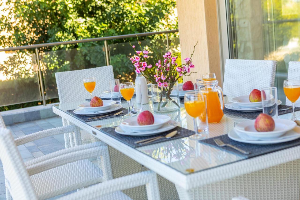 Pandora Beach Front Luxury Villa