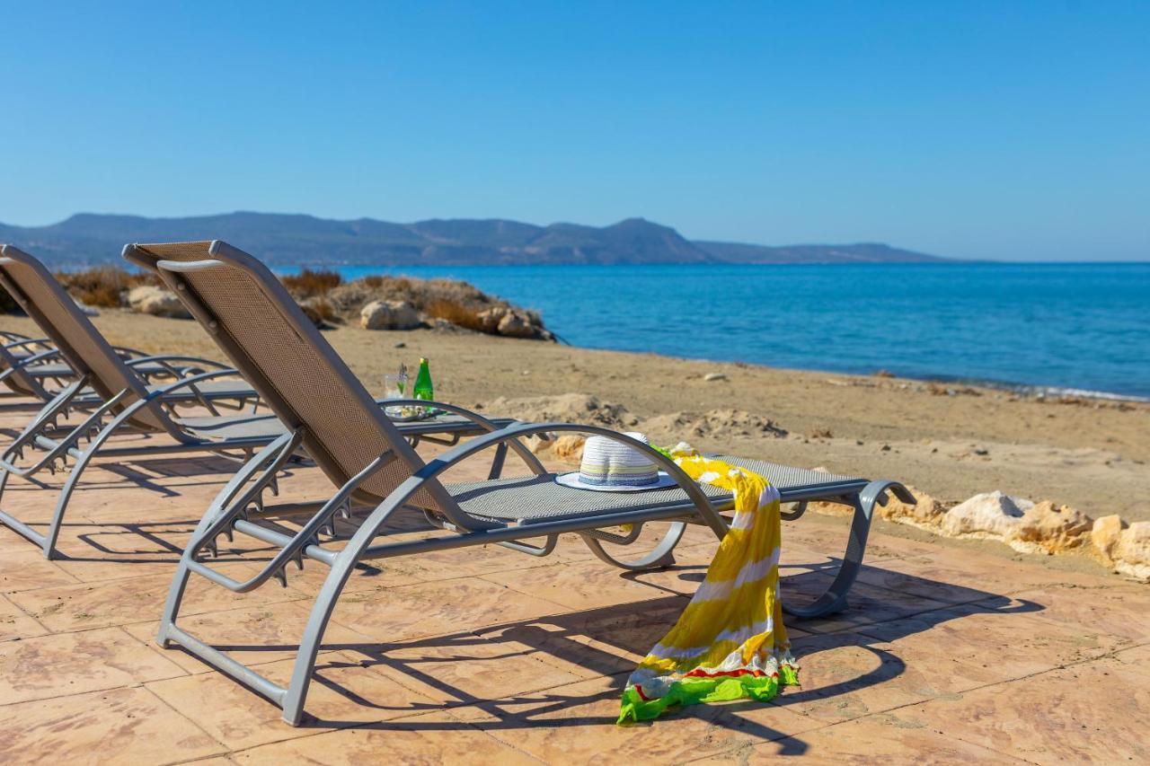 Pandora Beach Front Luxury *